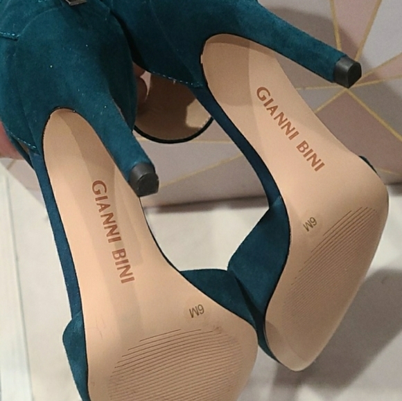 NEW GIANNI BINI pointy heels - Picture 4 of 4